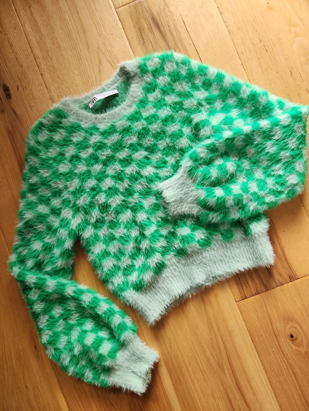 ZARA Fuzzy Green Patterned Crewneck Sweater